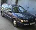 Синій Фольксваген Пассат Варіант, об'ємом двигуна 1.8 л та пробігом 400 тис. км за 1700 $, фото 1 на Automoto.ua
