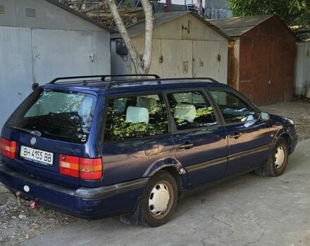 Синій Фольксваген Пассат Варіант, об'ємом двигуна 1.8 л та пробігом 400 тис. км за 1700 $, фото 1 на Automoto.ua