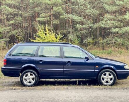 Синій Фольксваген Пассат Варіант, об'ємом двигуна 1.8 л та пробігом 350 тис. км за 3450 $, фото 5 на Automoto.ua