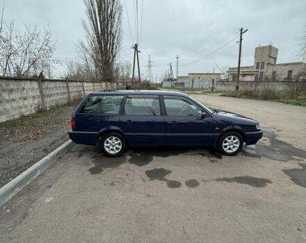 Синий Фольксваген Пассат Вариант, объемом двигателя 1.8 л и пробегом 250 тыс. км за 2499 $, фото 3 на Automoto.ua