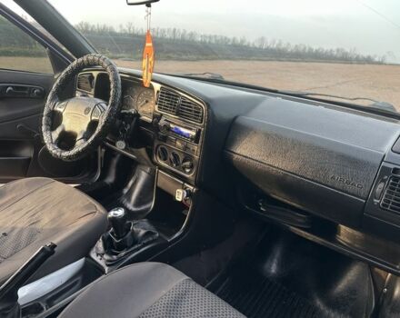 Синий Фольксваген Пассат Вариант, объемом двигателя 1.8 л и пробегом 200 тыс. км за 2150 $, фото 9 на Automoto.ua