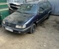 Синій Фольксваген Пассат Варіант, об'ємом двигуна 1.8 л та пробігом 300 тис. км за 900 $, фото 1 на Automoto.ua