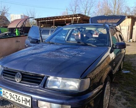 Синій Фольксваген Пассат Варіант, об'ємом двигуна 2 л та пробігом 256 тис. км за 2100 $, фото 1 на Automoto.ua