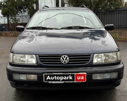 Синий Фольксваген Пассат Вариант, объемом двигателя 1.8 л и пробегом 325 тыс. км за 3640 $, фото 3 на Automoto.ua