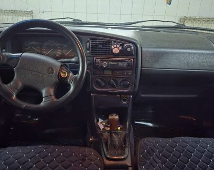 Синій Фольксваген Пассат Варіант, об'ємом двигуна 0 л та пробігом 227 тис. км за 1420 $, фото 6 на Automoto.ua