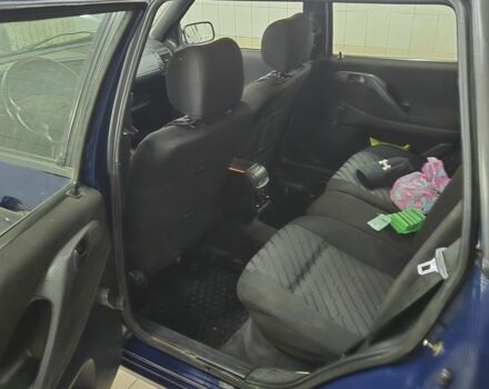 Синій Фольксваген Пассат Варіант, об'ємом двигуна 0 л та пробігом 227 тис. км за 1420 $, фото 5 на Automoto.ua