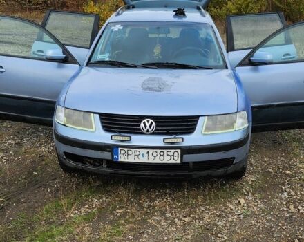 Синій Фольксваген Пассат Варіант, об'ємом двигуна 1 л та пробігом 500 тис. км за 1672 $, фото 1 на Automoto.ua