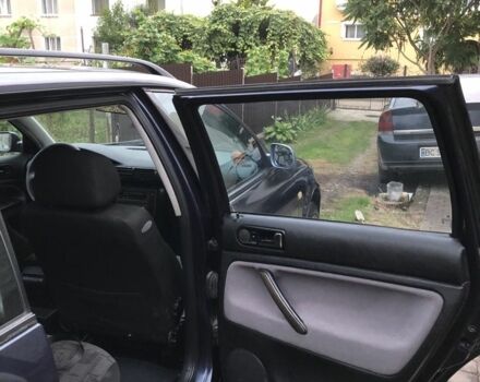 Синій Фольксваген Пассат Варіант, об'ємом двигуна 1.9 л та пробігом 360 тис. км за 2800 $, фото 10 на Automoto.ua
