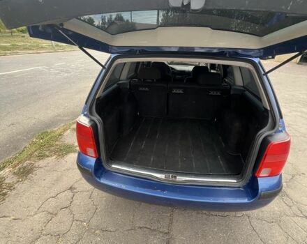 Синий Фольксваген Пассат Вариант, объемом двигателя 1.6 л и пробегом 356 тыс. км за 3000 $, фото 5 на Automoto.ua