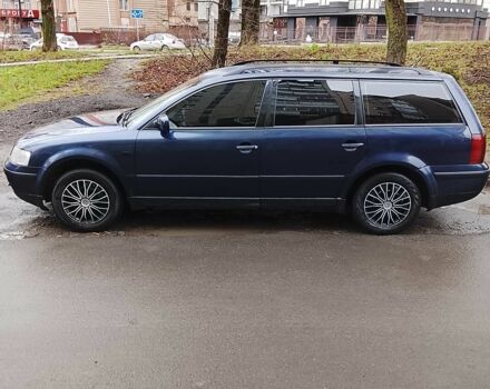 Синий Фольксваген Пассат Вариант, объемом двигателя 1.8 л и пробегом 230 тыс. км за 3199 $, фото 3 на Automoto.ua