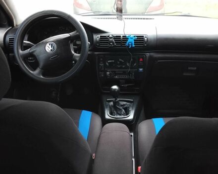 Синий Фольксваген Пассат Вариант, объемом двигателя 1.8 л и пробегом 230 тыс. км за 3199 $, фото 7 на Automoto.ua