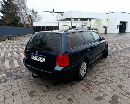 Синий Фольксваген Пассат Вариант, объемом двигателя 1.6 л и пробегом 380 тыс. км за 1700 $, фото 4 на Automoto.ua