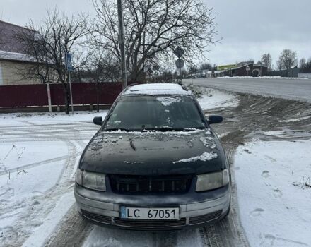 Синий Фольксваген Пассат Вариант, объемом двигателя 1.9 л и пробегом 405 тыс. км за 1300 $, фото 1 на Automoto.ua