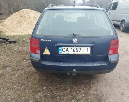 Синій Фольксваген Пассат Варіант, об'ємом двигуна 1.6 л та пробігом 400 тис. км за 3200 $, фото 3 на Automoto.ua