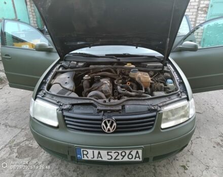 Синій Фольксваген Пассат Варіант, об'ємом двигуна 1.9 л та пробігом 444 тис. км за 2021 $, фото 7 на Automoto.ua