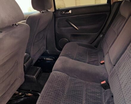 Синій Фольксваген Пассат Варіант, об'ємом двигуна 1.6 л та пробігом 330 тис. км за 2700 $, фото 7 на Automoto.ua