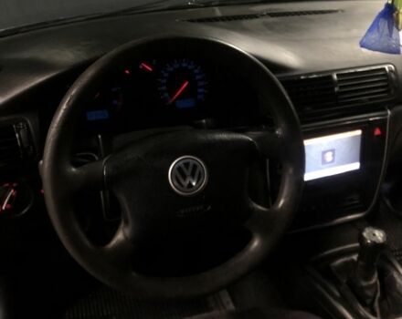 Фольксваген Пассат Варіант 1999 у Гниване на Automoto.ua Синій Фольксваген Пассат Варіант, об'ємом двигуна 1.6 л та пробігом 529 тис. км за 2650 $, фото 5 на Automoto.ua