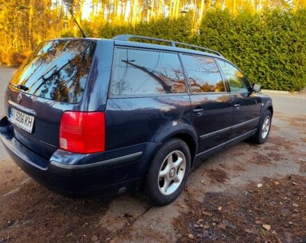 Синій Фольксваген Пассат Варіант, об'ємом двигуна 1.6 л та пробігом 330 тис. км за 2700 $, фото 3 на Automoto.ua