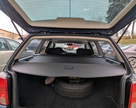 Синий Фольксваген Пассат Вариант, объемом двигателя 1.6 л и пробегом 353 тыс. км за 3200 $, фото 5 на Automoto.ua