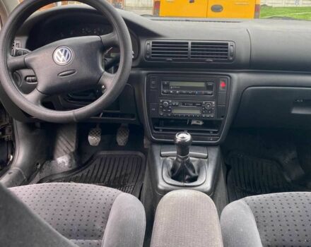 Синій Фольксваген Пассат Варіант, об'ємом двигуна 1.9 л та пробігом 355 тис. км за 2011 $, фото 12 на Automoto.ua