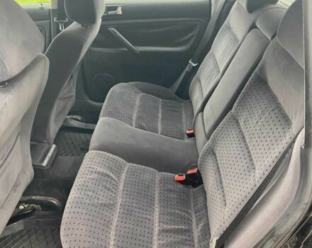 Синій Фольксваген Пассат Варіант, об'ємом двигуна 1.9 л та пробігом 355 тис. км за 2011 $, фото 11 на Automoto.ua