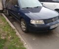 Синий Фольксваген Пассат Вариант, объемом двигателя 1.8 л и пробегом 425 тыс. км за 3900 $, фото 2 на Automoto.ua