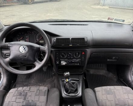 Синій Фольксваген Пассат Варіант, об'ємом двигуна 1.6 л та пробігом 1 тис. км за 1500 $, фото 6 на Automoto.ua