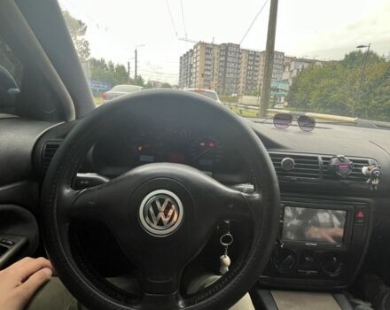 Синій Фольксваген Пассат Варіант, об'ємом двигуна 1.8 л та пробігом 375 тис. км за 4000 $, фото 4 на Automoto.ua
