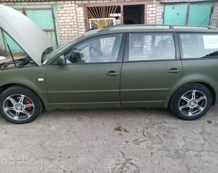 Синій Фольксваген Пассат Варіант, об'ємом двигуна 1.9 л та пробігом 444 тис. км за 2021 $, фото 1 на Automoto.ua