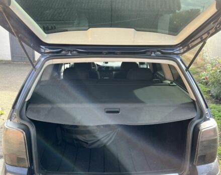 Синий Фольксваген Пассат Вариант, объемом двигателя 1.6 л и пробегом 330 тыс. км за 3500 $, фото 4 на Automoto.ua