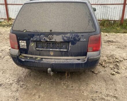 Синий Фольксваген Пассат Вариант, объемом двигателя 1.9 л и пробегом 250 тыс. км за 999 $, фото 1 на Automoto.ua