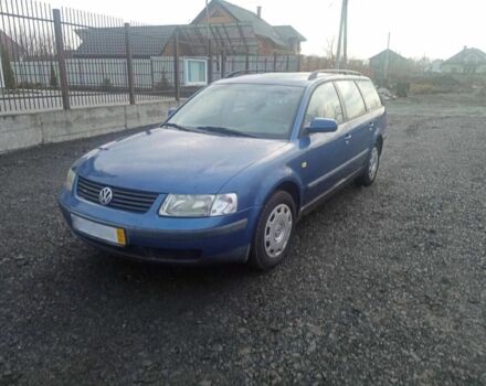 Синий Фольксваген Пассат Вариант, объемом двигателя 0 л и пробегом 255 тыс. км за 2500 $, фото 1 на Automoto.ua