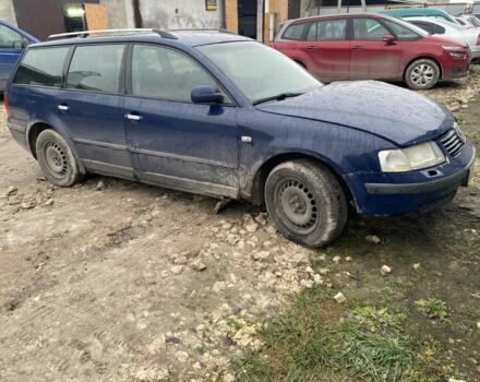 Синий Фольксваген Пассат Вариант, объемом двигателя 1.9 л и пробегом 250 тыс. км за 999 $, фото 3 на Automoto.ua