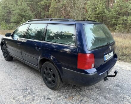 Синий Фольксваген Пассат Вариант, объемом двигателя 1.9 л и пробегом 285 тыс. км за 3950 $, фото 3 на Automoto.ua