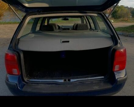 Синий Фольксваген Пассат Вариант, объемом двигателя 0 л и пробегом 250 тыс. км за 2800 $, фото 3 на Automoto.ua