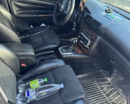 Синий Фольксваген Пассат Вариант, объемом двигателя 2.5 л и пробегом 370 тыс. км за 3200 $, фото 6 на Automoto.ua