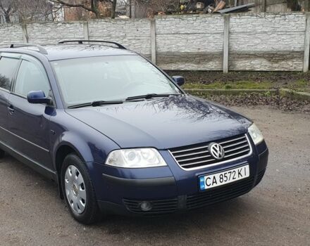 Синий Фольксваген Пассат Вариант, объемом двигателя 1.6 л и пробегом 290 тыс. км за 4250 $, фото 2 на Automoto.ua