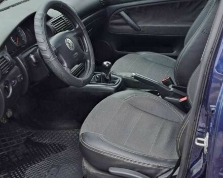 Синий Фольксваген Пассат Вариант, объемом двигателя 1.6 л и пробегом 270 тыс. км за 4100 $, фото 5 на Automoto.ua