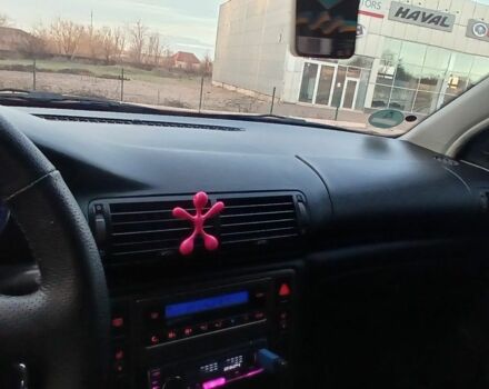 Синій Фольксваген Пассат Варіант, об'ємом двигуна 1.6 л та пробігом 172 тис. км за 4700 $, фото 4 на Automoto.ua