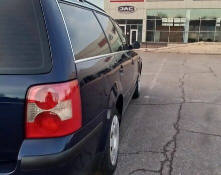 Синій Фольксваген Пассат Варіант, об'ємом двигуна 1.6 л та пробігом 172 тис. км за 4700 $, фото 5 на Automoto.ua