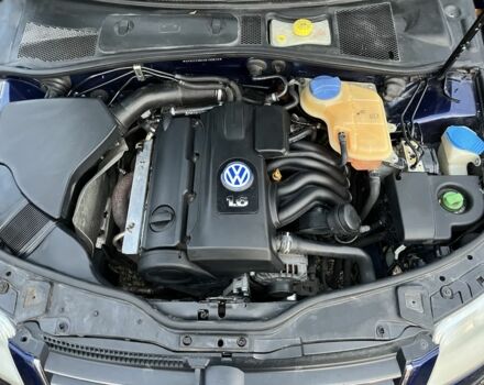 Синий Фольксваген Пассат Вариант, объемом двигателя 1.6 л и пробегом 268 тыс. км за 3600 $, фото 2 на Automoto.ua