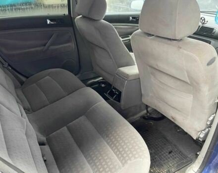 Синій Фольксваген Пассат Варіант, об'ємом двигуна 1.8 л та пробігом 280 тис. км за 2600 $, фото 7 на Automoto.ua