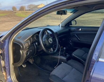 Синий Фольксваген Пассат Вариант, объемом двигателя 1.9 л и пробегом 404 тыс. км за 3900 $, фото 4 на Automoto.ua