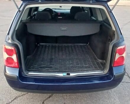 Синій Фольксваген Пассат Варіант, об'ємом двигуна 1.6 л та пробігом 172 тис. км за 4700 $, фото 2 на Automoto.ua