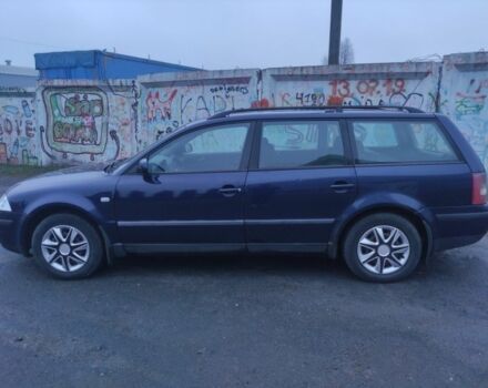 Синий Фольксваген Пассат Вариант, объемом двигателя 1.9 л и пробегом 292 тыс. км за 2399 $, фото 4 на Automoto.ua