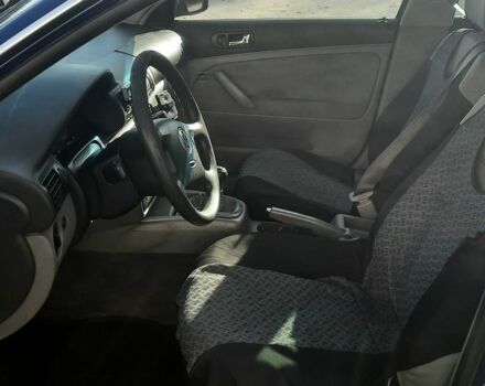 Фольксваген Пассат Варіант 2002 у Буче на Automoto.ua Синій Фольксваген Пассат Варіант, об'ємом двигуна 1.9 л та пробігом 345 тис. км за 2300 $, фото 4 на Automoto.ua