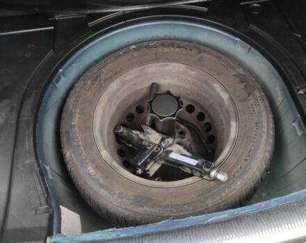 Синий Фольксваген Пассат Вариант, объемом двигателя 1.9 л и пробегом 292 тыс. км за 2399 $, фото 12 на Automoto.ua