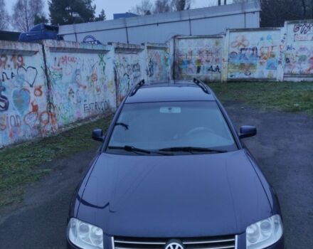 Синий Фольксваген Пассат Вариант, объемом двигателя 1.9 л и пробегом 292 тыс. км за 2399 $, фото 3 на Automoto.ua