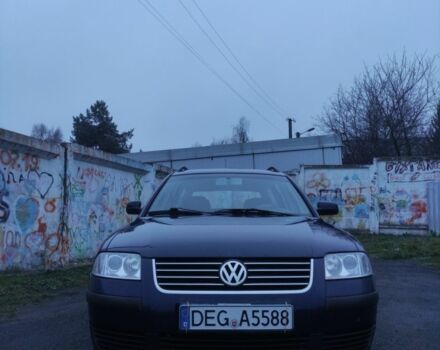 Синий Фольксваген Пассат Вариант, объемом двигателя 1.9 л и пробегом 292 тыс. км за 2399 $, фото 2 на Automoto.ua