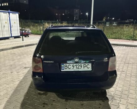 Фольксваген Пассат Варіант 2002 у Стрые на Automoto.ua Синій Фольксваген Пассат Варіант, об'ємом двигуна 1.9 л та пробігом 305 тис. км за 3600 $, фото 5 на Automoto.ua